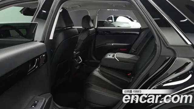 Hyundai Grandeur GN7 — Фото автомобиля 12