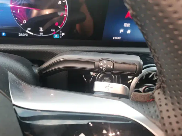 Mercedes-Benz A-Class — Фото автомобиля 10