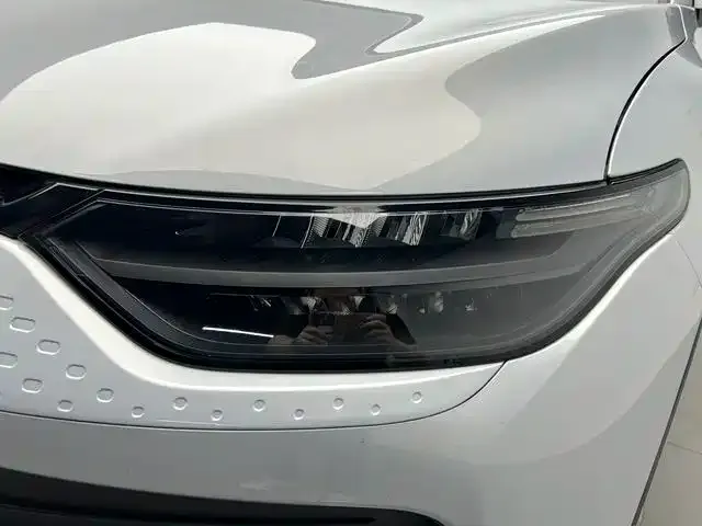 Leapmotor C11 — Фото автомобиля 15