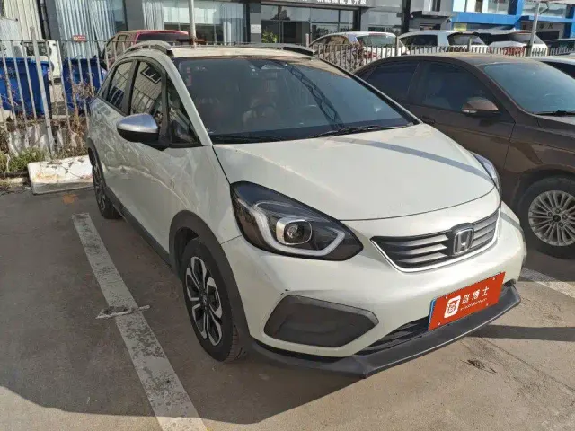 Honda Fit — Фото автомобиля 2