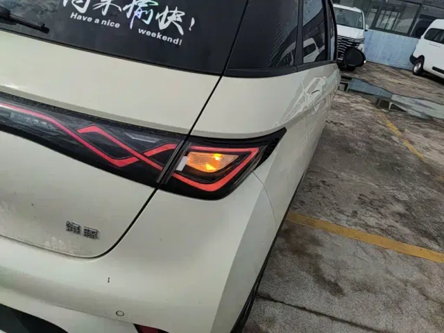BYD Dolphin — Фото автомобиля 7