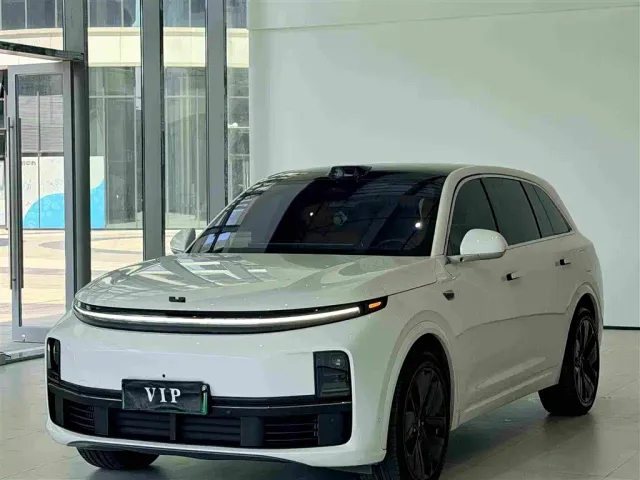 Фотография автомобиля — Li Auto L7
