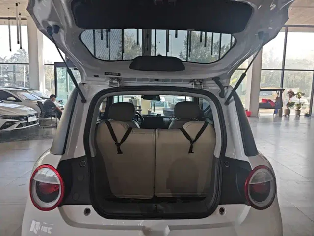 Changan Lumin — Фото автомобиля 18