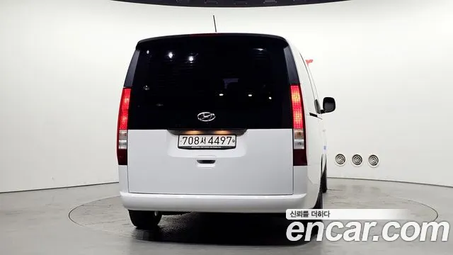 Hyundai Staria Staria Tourer 11 мест — Фото автомобиля 4