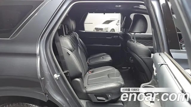 Hyundai Palisade — Фото автомобиля 16