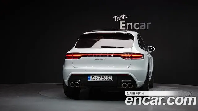 Porsche Macan — Фото автомобиля 4
