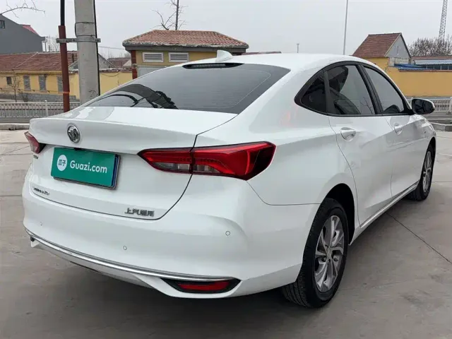 Buick Verano — Фото автомобиля 5