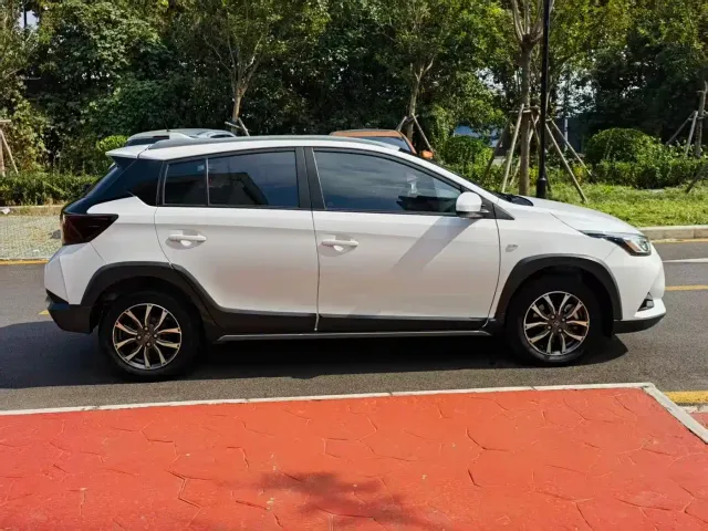 Toyota YARiS L Zhi Xuan — Фото автомобиля 4