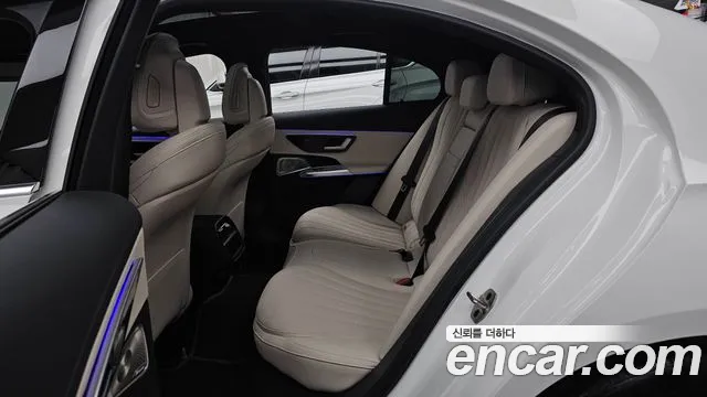 Mercedes-Benz E-Class E-класс W214 — Фото автомобиля 22