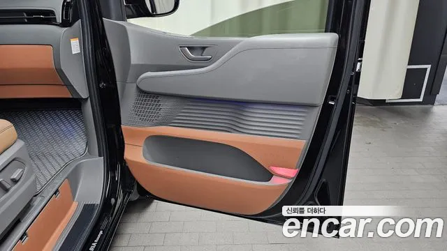Hyundai Staria — Фото автомобиля 14