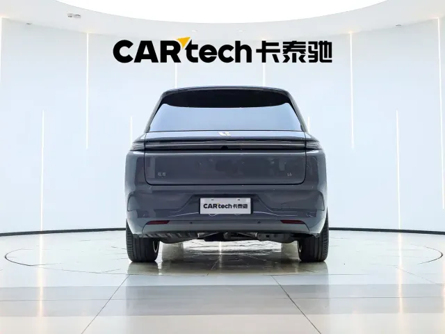 Li Auto L8 — Фото автомобиля 8