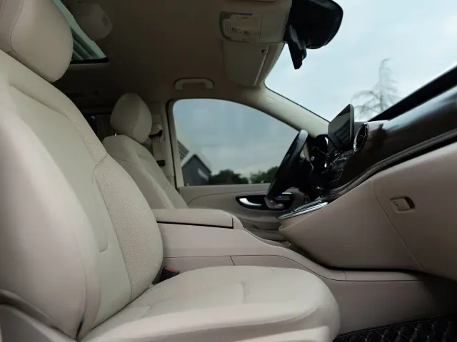 Mercedes-Benz V-Class — Фото автомобиля 8