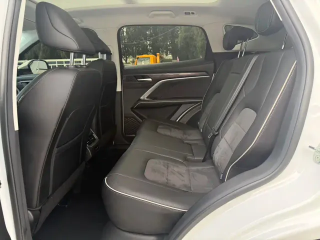 Haval H6 — Фото автомобиля 15