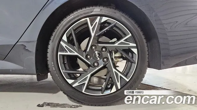 Kia K5 Signature — Фото автомобиля 18