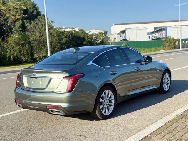 Cadillac CT5 — Фото автомобиля 5