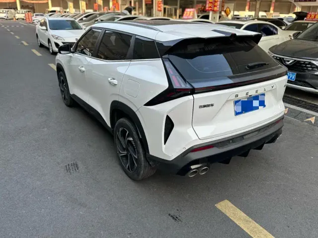 Geely Boyue — Фото автомобиля 14