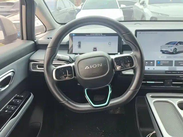 GAC Aion Y — Фото автомобиля 10