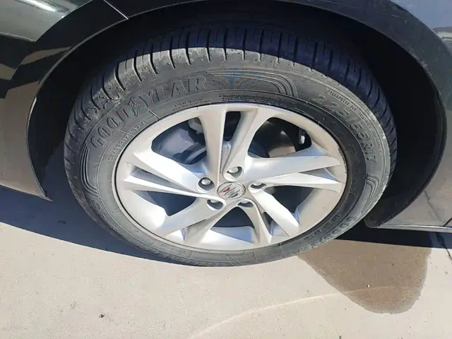 Buick Regal — Фото автомобиля 22