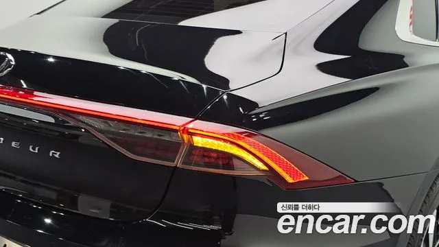 Hyundai Grandeur Exclusive — Фото автомобиля 22