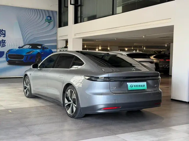 Nio ET7 — Фото автомобиля 9