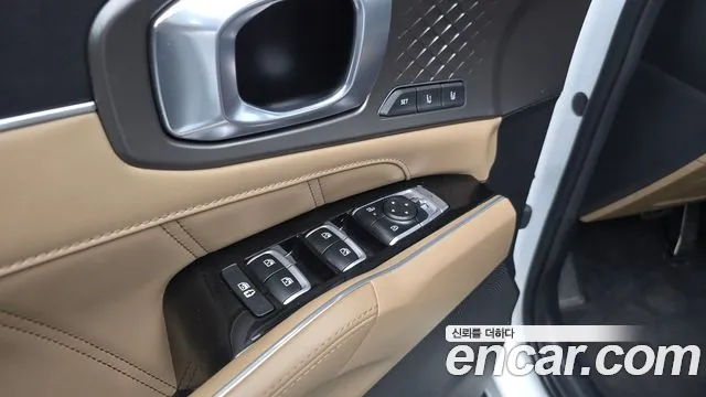 Kia Sorento Новый Sorento 4 поколение Бензин 2.5T 4WD — Фото автомобиля 23