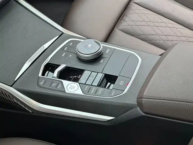 BMW 3 Series — Фото автомобиля 11