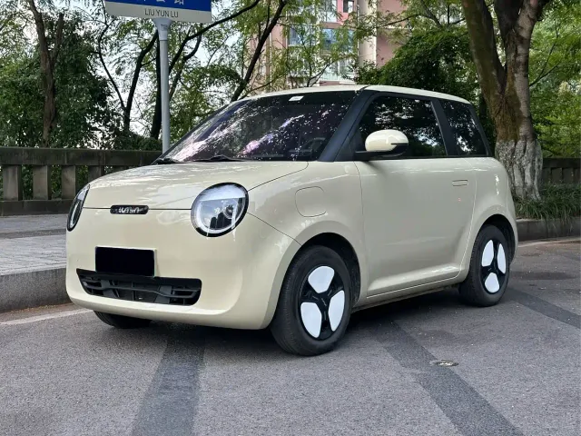 Фотография автомобиля — Changan Lumin