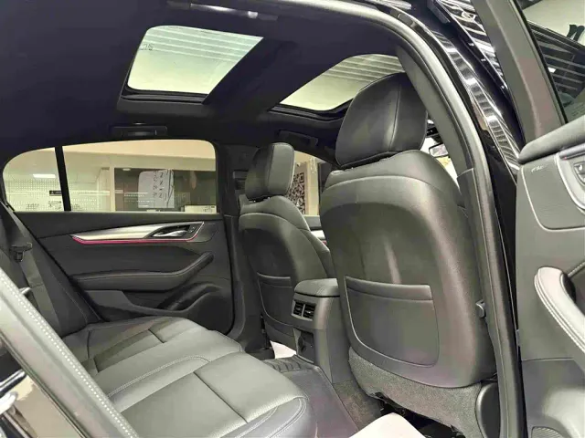 Cadillac CT5 — Фото автомобиля 22