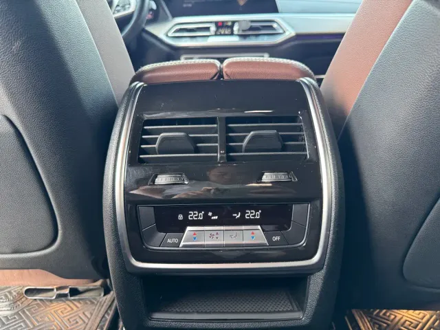 BMW X6 — Фото автомобиля 18