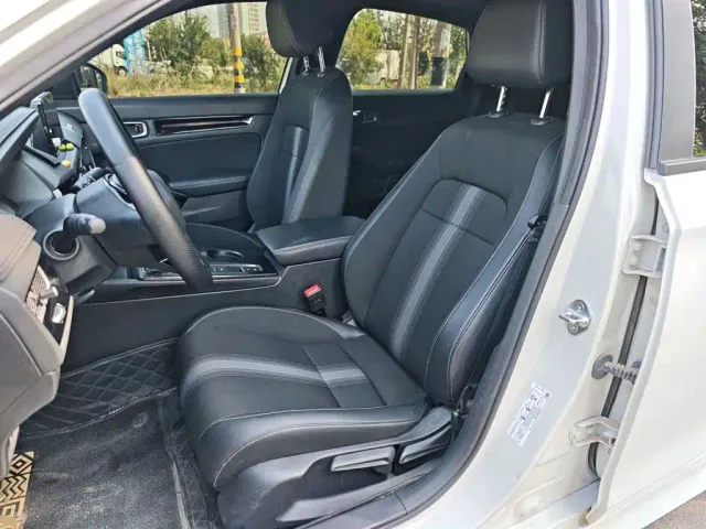 Honda Civic — Фото автомобиля 14