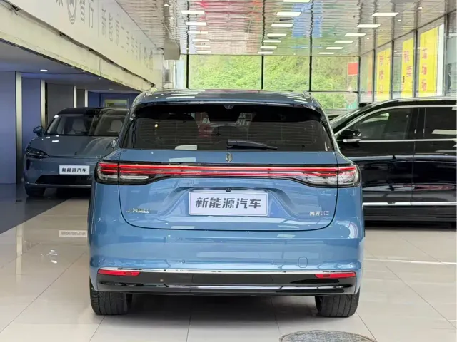 Shangjie SUV — Фото автомобиля 11