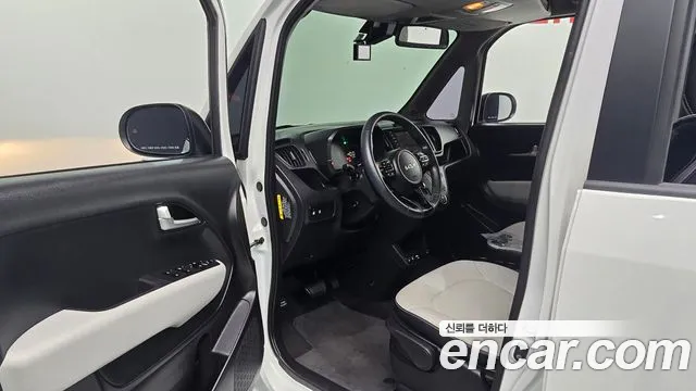 Kia RAY Новый Kia Ray Signature — Фото автомобиля 10