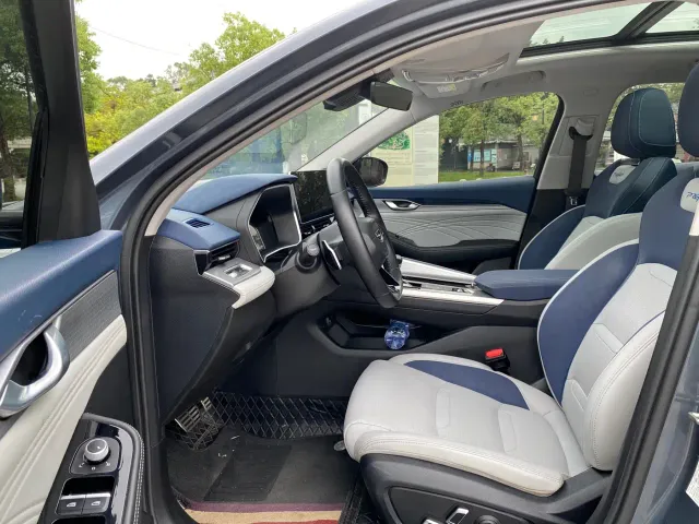 Geely Xingrui — Фото автомобиля 8