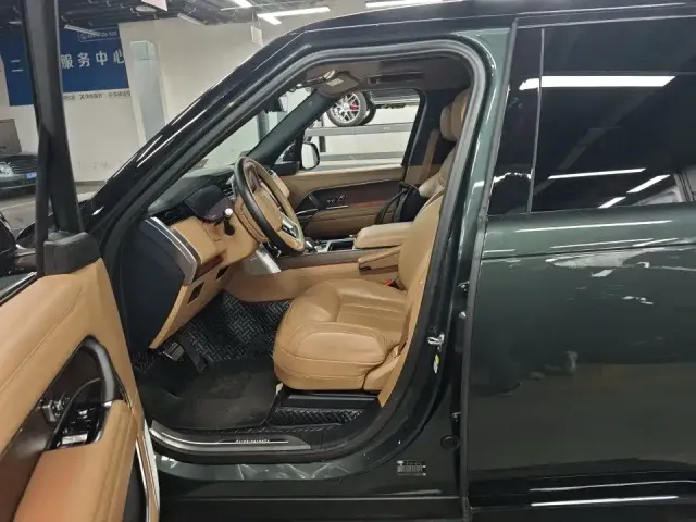 Land Rover Range Rover — Фото автомобиля 4