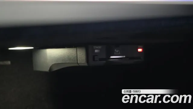 Mercedes-Benz E-Class E-класс W214 E300 4MATIC Exclusive — Фото автомобиля 28