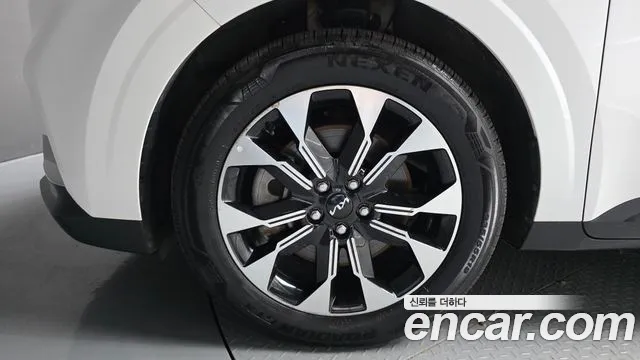 Kia Canival Carnival 4 поколение Бензин 9 мест Prestige — Фото автомобиля 5
