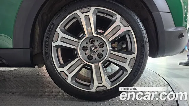 Mini Countryman — Фото автомобиля 21
