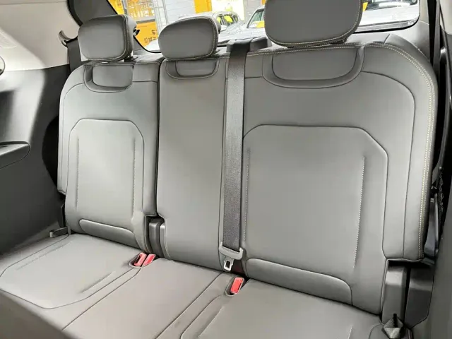 Ford Edge — Фото автомобиля 17