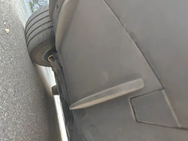 Tesla Model 3 — Фото автомобиля 24