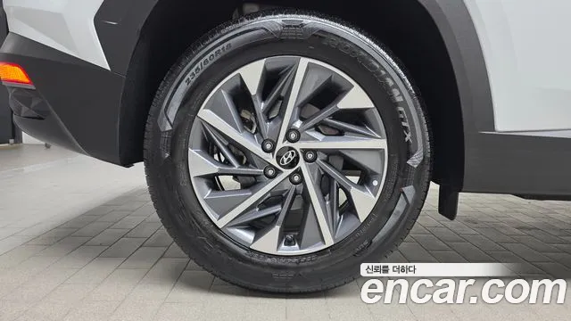 Hyundai Tucson NX4 — Фото автомобиля 5