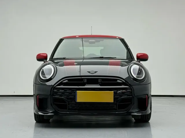 MINI John Cooper Works — Фото автомобиля 2