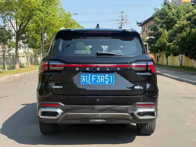 Geely Haoyue L — Фото автомобиля 8