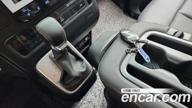Hyundai Staria — Фото автомобиля 9