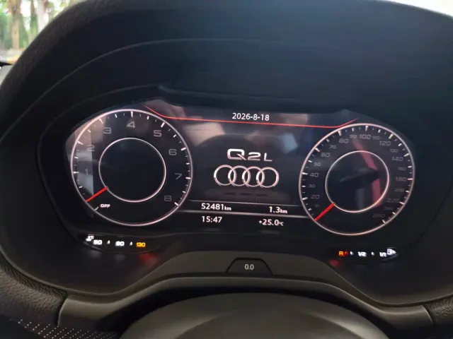 Audi Q2L — Фото автомобиля 7