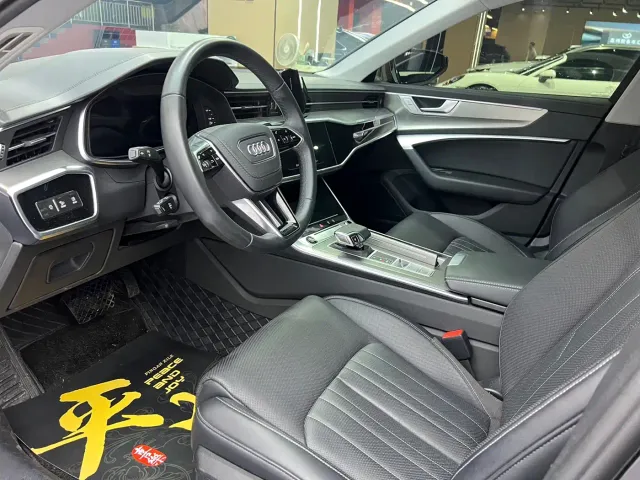 Audi A6L — Фото автомобиля 5