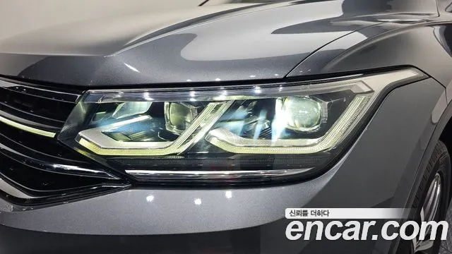 Volkswagen Tiguan — Фото автомобиля 22