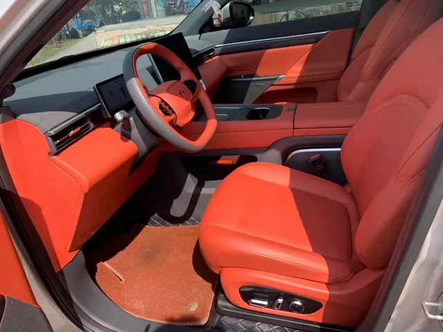Dongfeng eπ 008 — Фото автомобиля 4