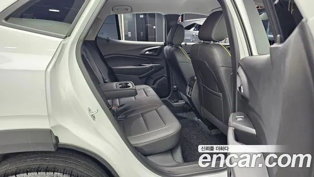 ChevroletGMDaewoo Trax Trax Кроссовер — Фото автомобиля 12