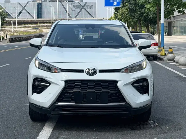 Toyota Wildlander — Фото автомобиля 2