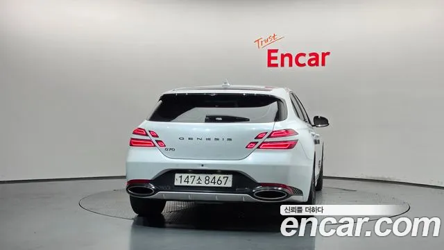 Genesis G70 — Фото автомобиля 4